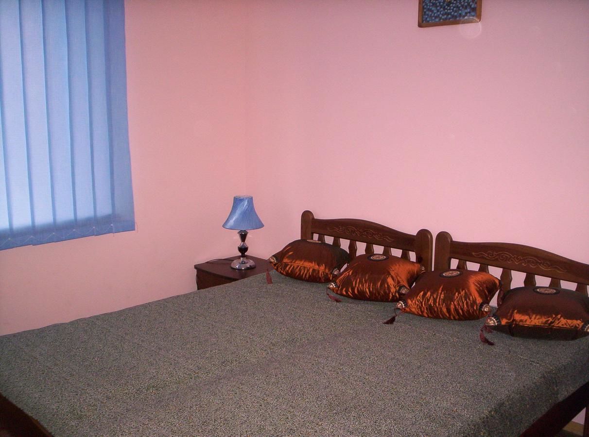 Отель Гостиничный комплекс Элитуют Бердянск
