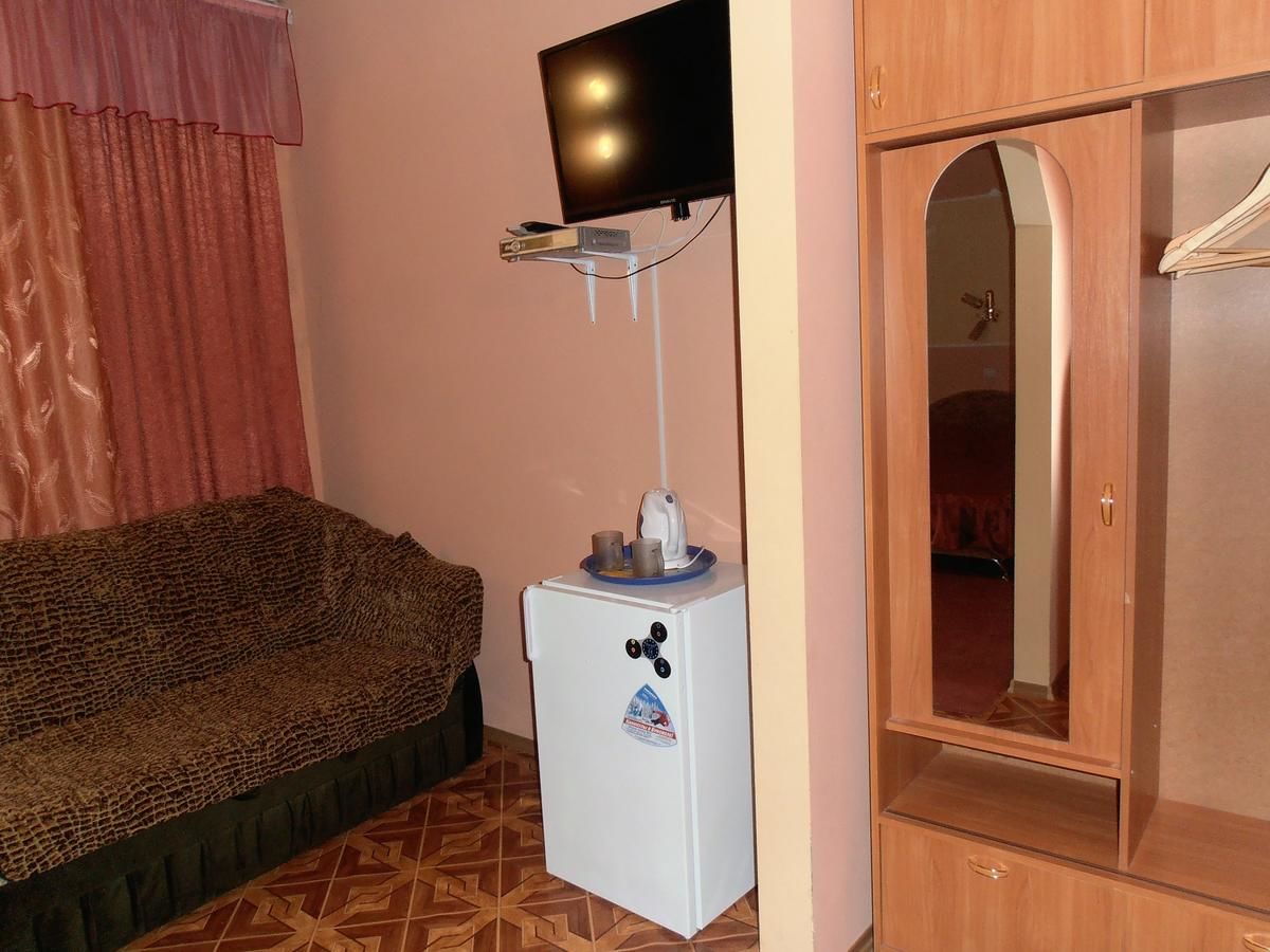 Отель Гостиничный комплекс Элитуют Бердянск-10
